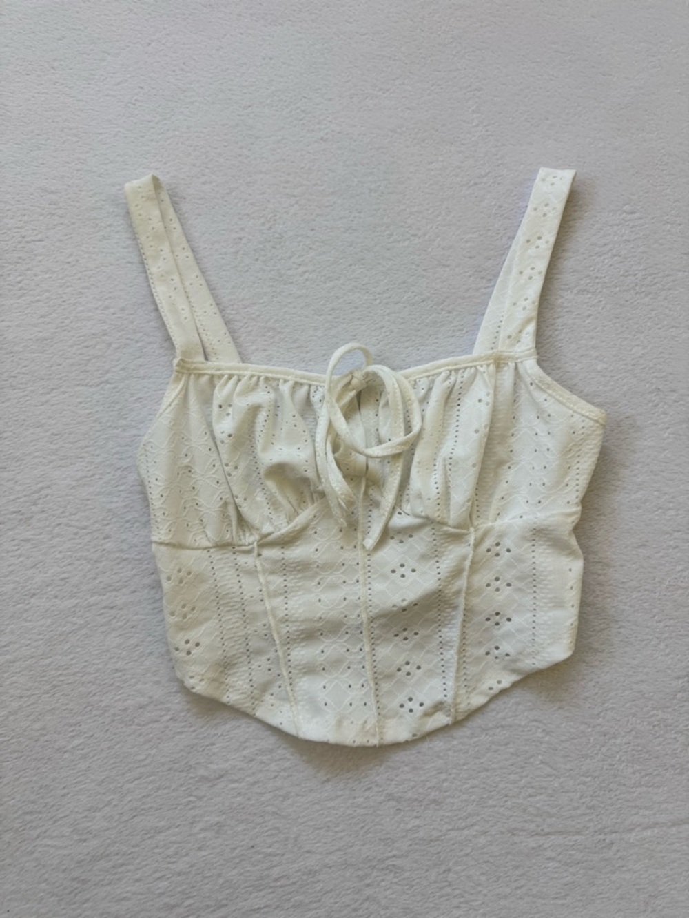 Women’s Eyelet Tie-Front Cropped Tank Top - Cream